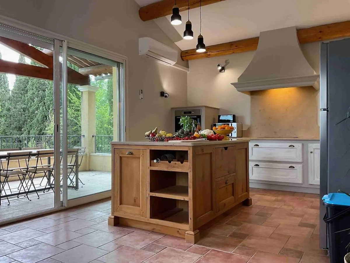 Superbe Villa 5 Etoiles Avec Vue Magnifique Au Domaine Des Cigales Aubignan